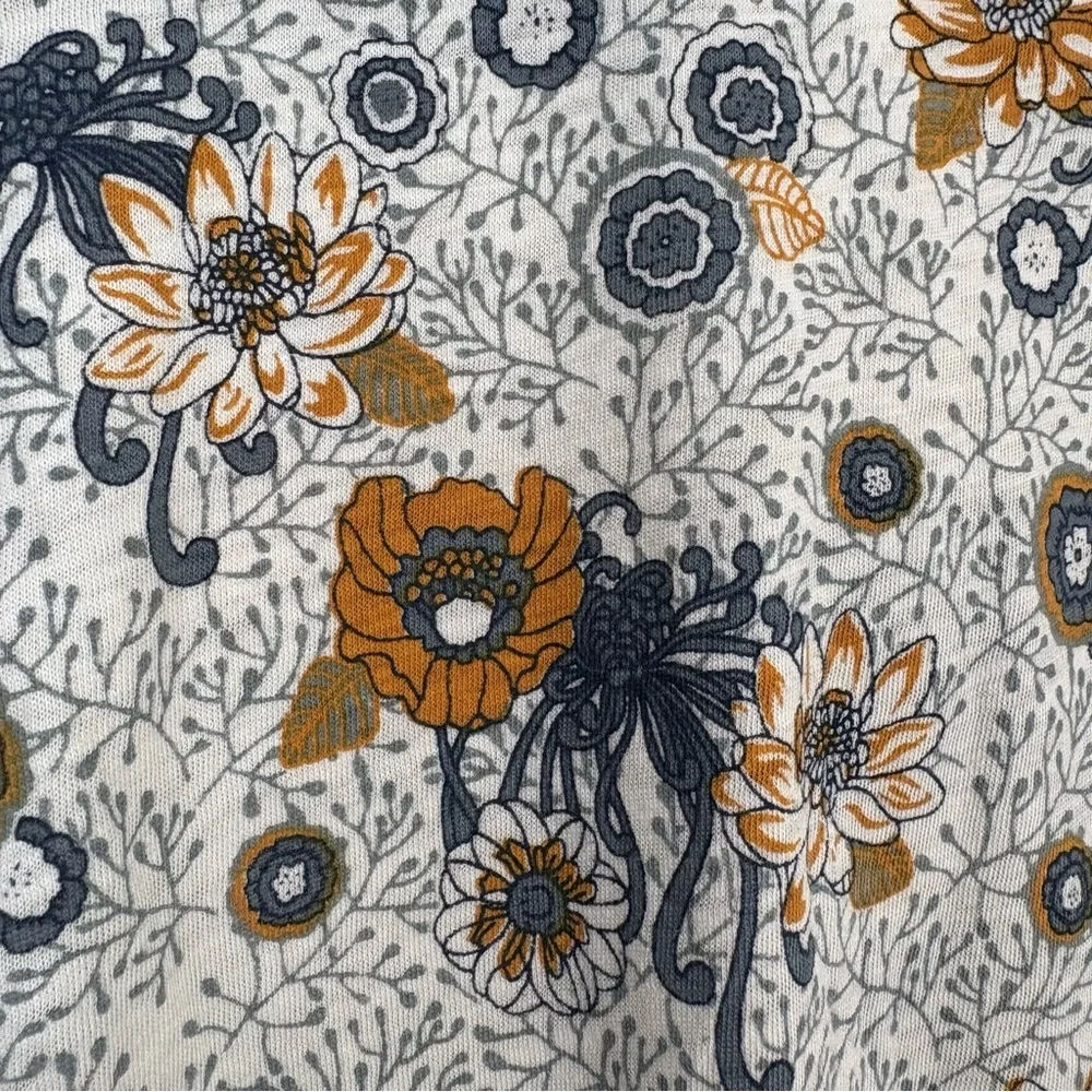 NWT Lucky Brand Blue Floral Blouse Size Small - Picture 12 of 12